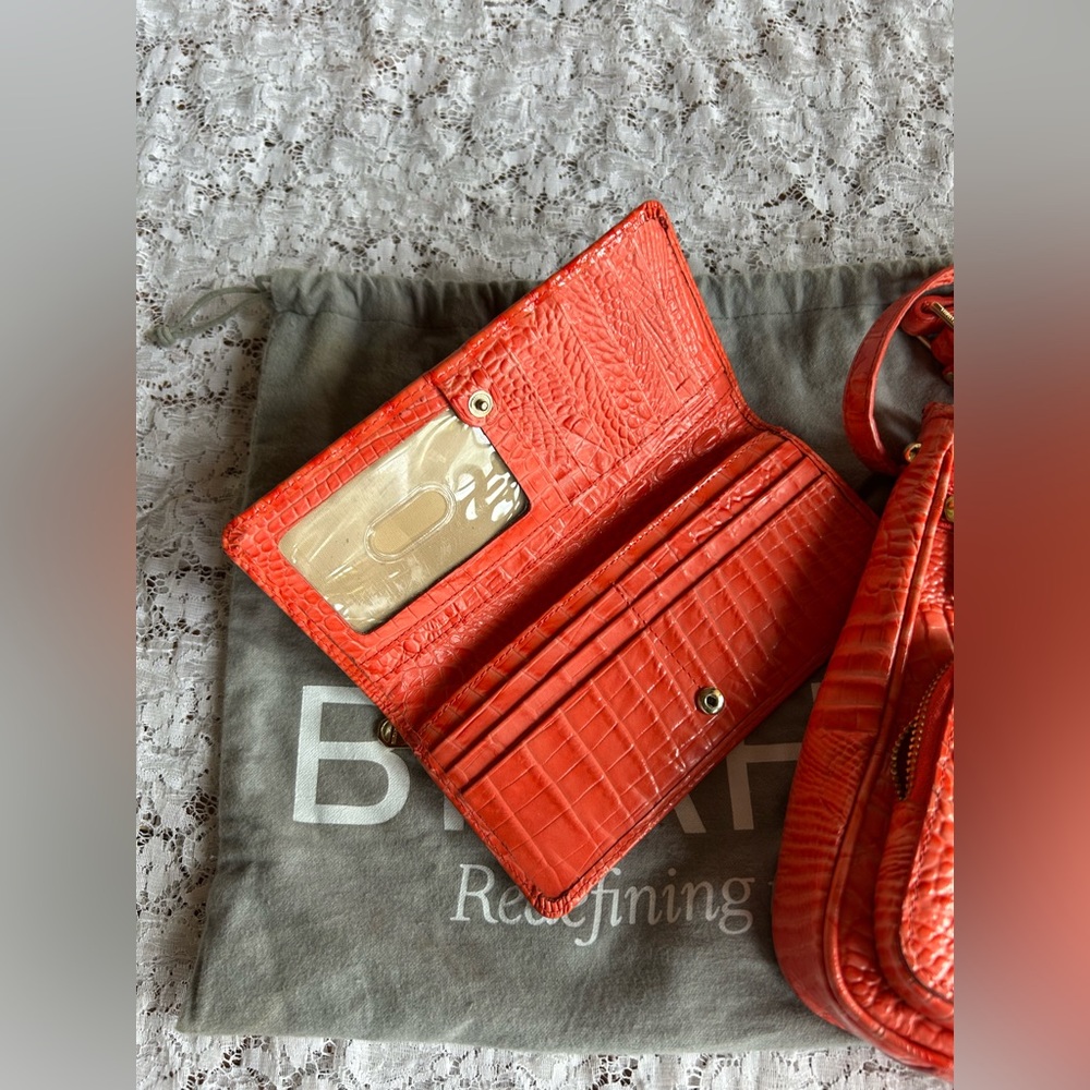 Brahmin Melbourne Croc-Embossed Tilda Crossbody Bag & Wallet Set Pimento Color - Picture 8 of 8